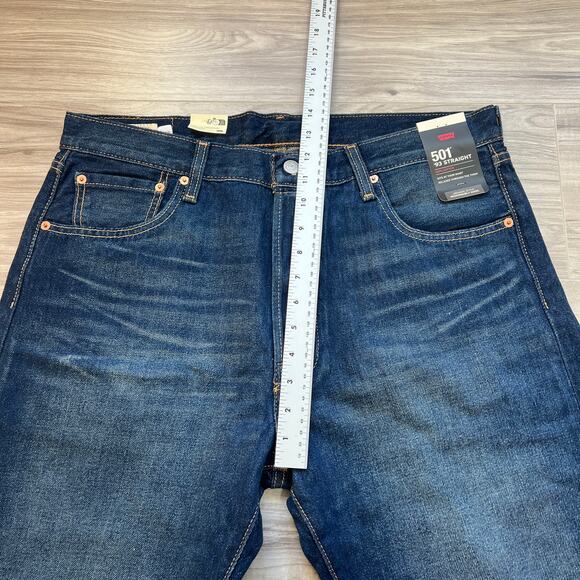 Levi's Premium 501 '93 Straight Fit Men's Dark Wash Jeans Size W36 L34 - Picture 4 of 14